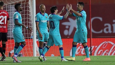 Messi caps Barca rout over Mallorca