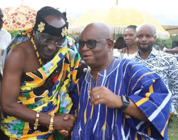 Togbe Tepreh Hodo IV interracting with Mr. Archibald Yao Letsa at the durbar