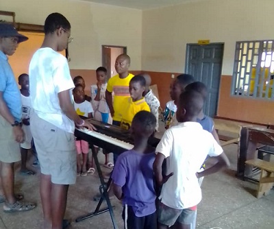 16-year-old David Quaye pledges support for children at Street Academy
