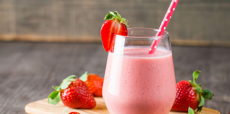 Strawberry <strong>Smoothie</strong>