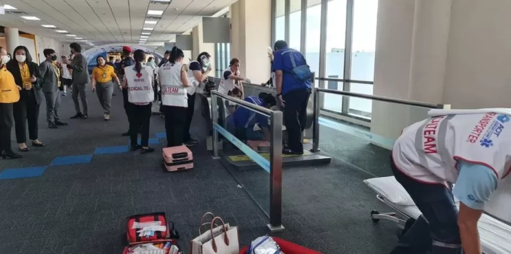 Thailand: Rescuers amputate leg of woman stuck in travelator