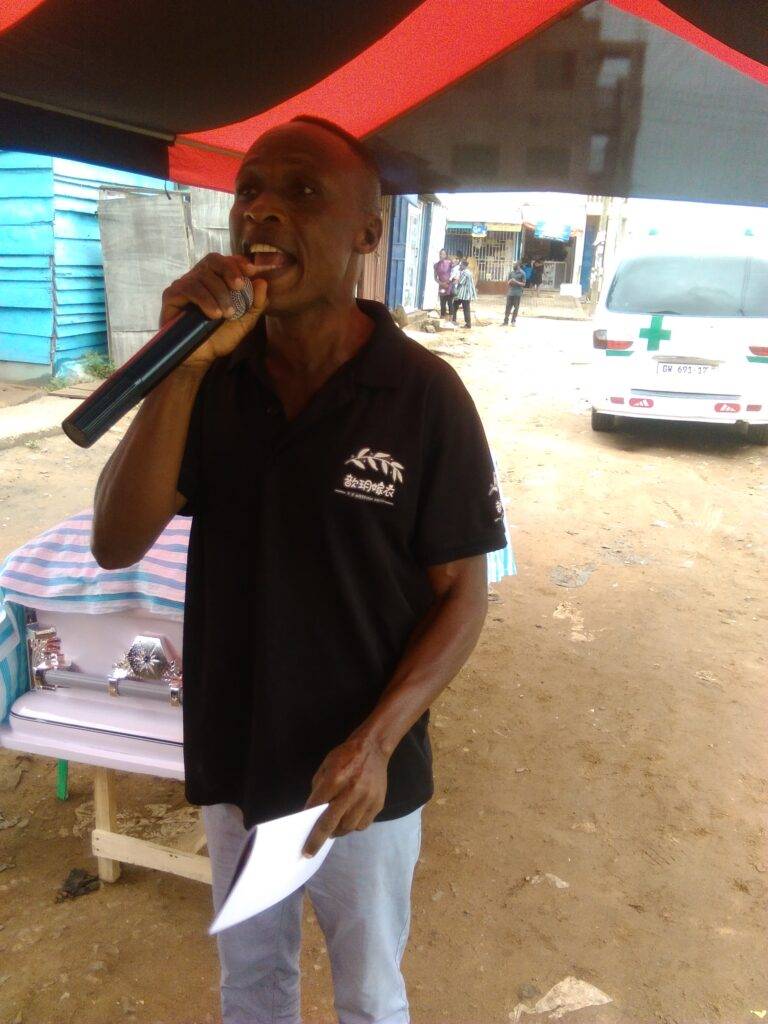 Rev Moses Azumah preaching the sermon