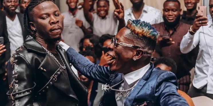 ‘I’ll slap you if you try smiling at me’ – Shatta Wale threatens Stonebwoy over stadium concert dates