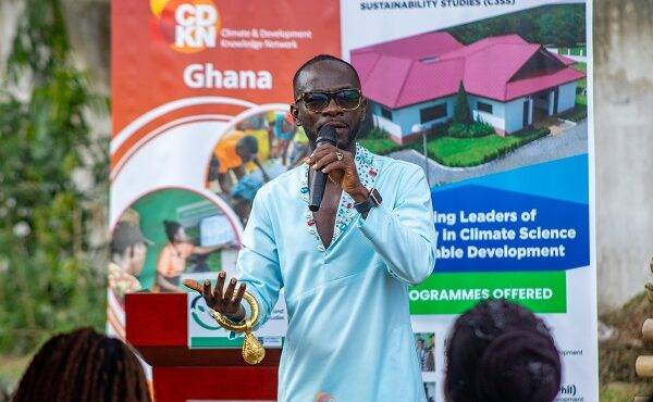 Fusing creative arts and climate science: Okyeame Kwame and partners spearhead climate change literacy
