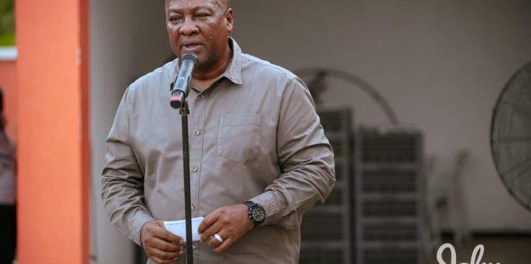 I’ll deal with corrupt NPP and NDC members – Mahama
