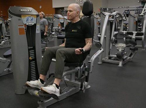 81-year-old named world’s oldest fitness instructor