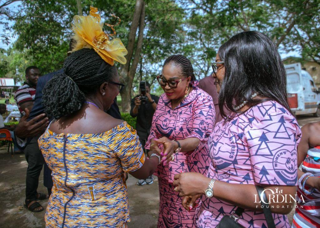 Mrs Mahama interacting with some leaders of  the Young Singles (Y's) ladies